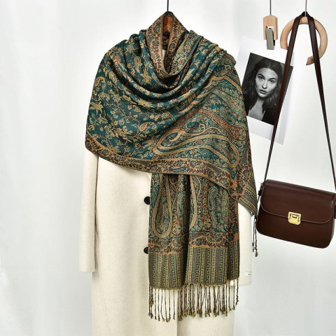 Esarfa cu franjuri 70 x 170 cm - model J