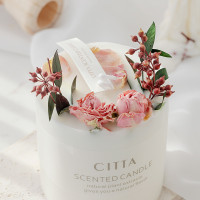 Lumanare parfumata cu flori uscate - Bloom of scent - Trandafir