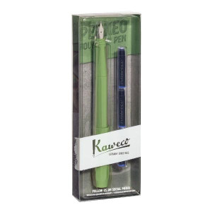 Stilou Kaweko Perkeo, jungle green, penita M, pachet cu 3 rezerve
