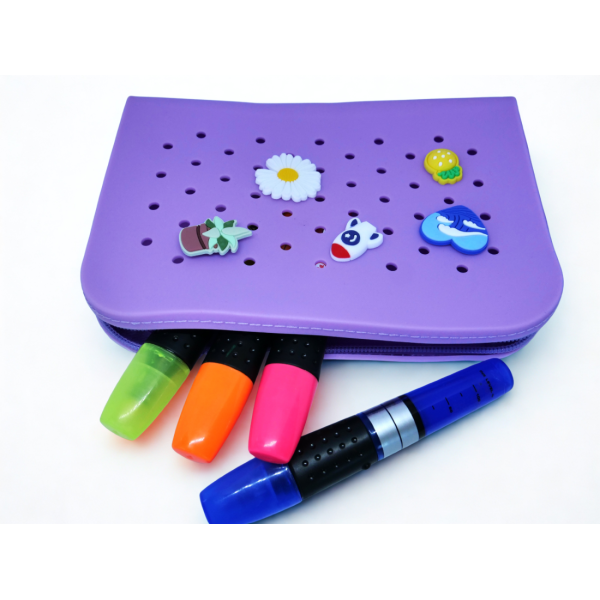 Penar siliconic mare cu charm-uri, violet