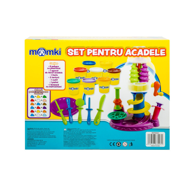 Set pentru acadele, Momki