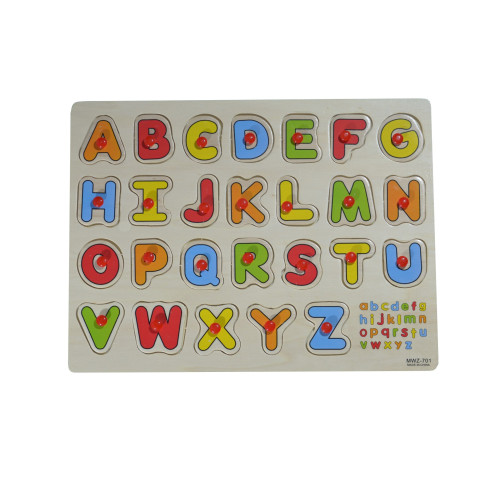 Puzzle din lemn cu alfabet